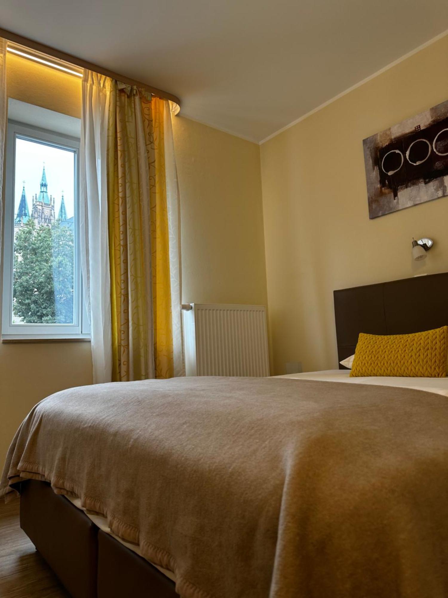 Hotelpension Am Dom Erfurt Eksteriør billede